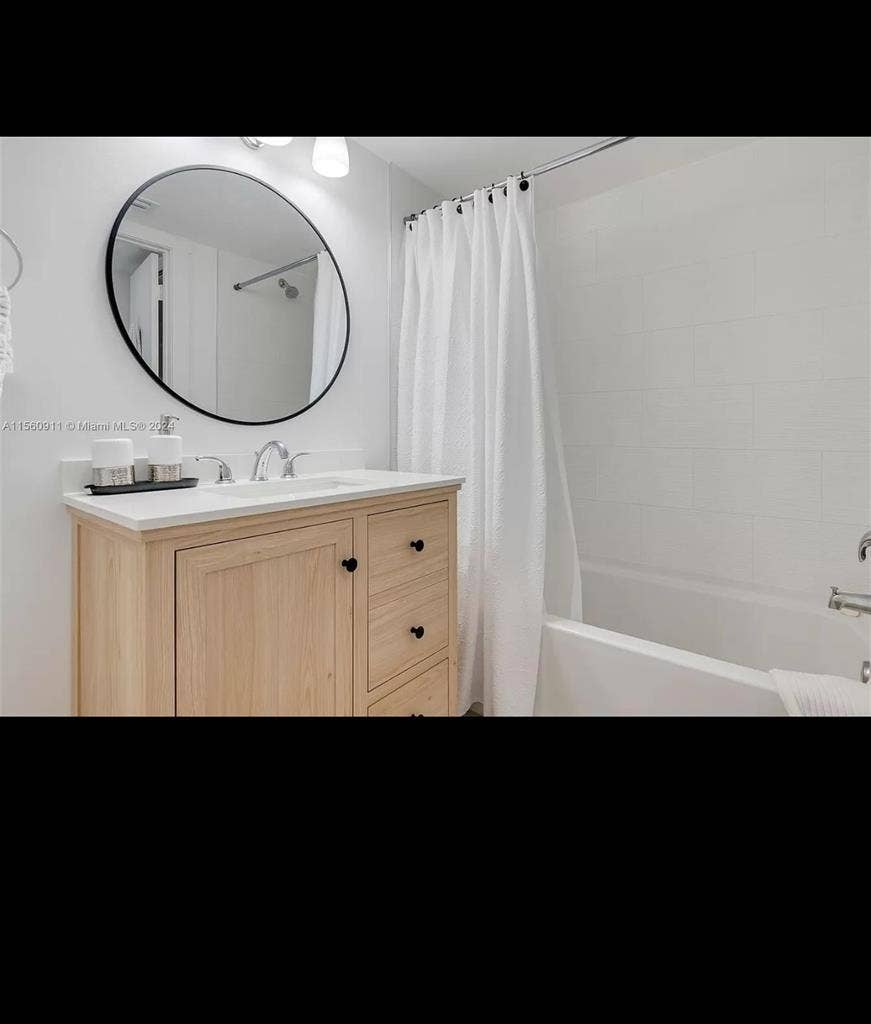 One bedroom and private bathroom.