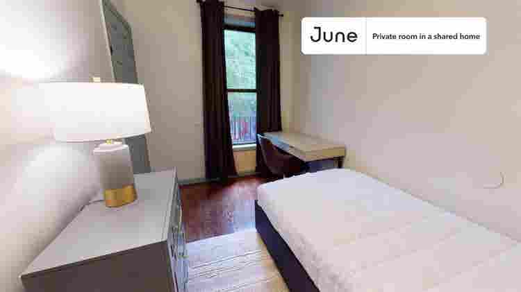3 BR in New York City