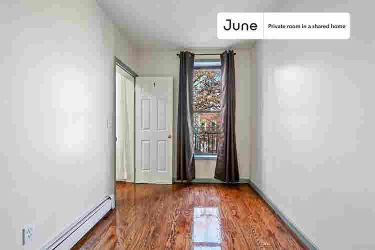 3 BR in New York City
