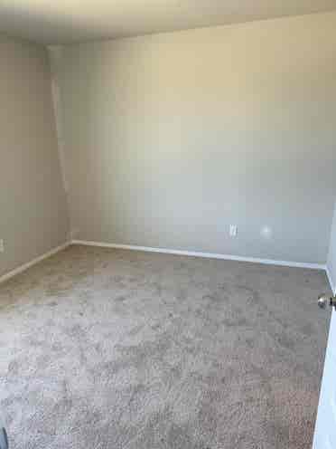 Ready to Move New B Townhouse