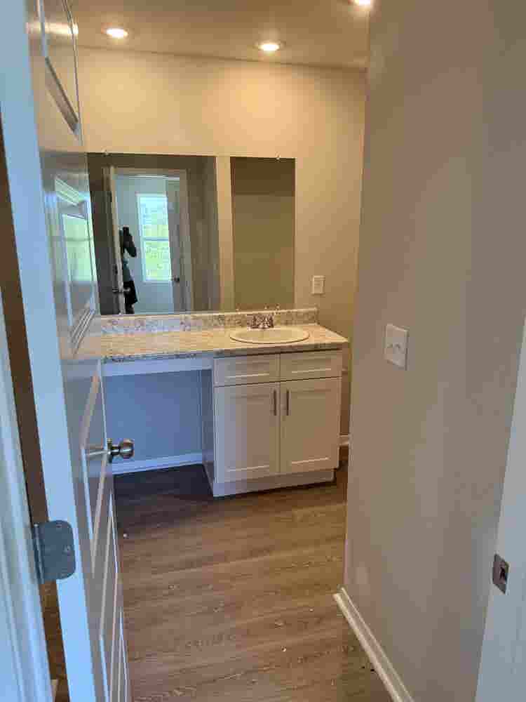 Ready to Move New B Townhouse