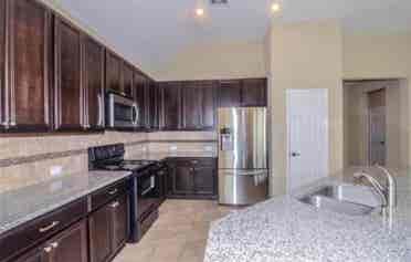 Houston/ Cypress Area Room for Rent