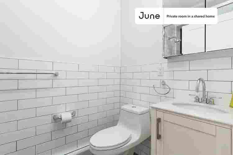 4 BR in New York City
