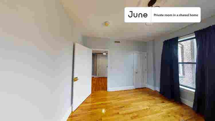 4 BR in Boston