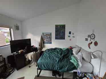 Furnished Bedroom in Townhouse