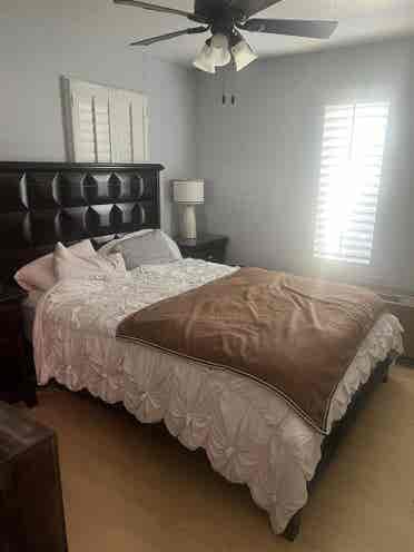 Quiet room for rent