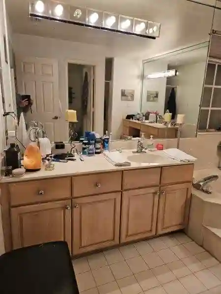 Master Bedroom & Bath in Plantation