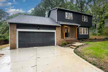 5 BR in Cary