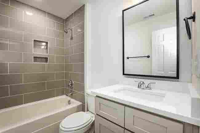 5 BR in Cary