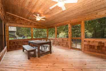 5 BR in Cary