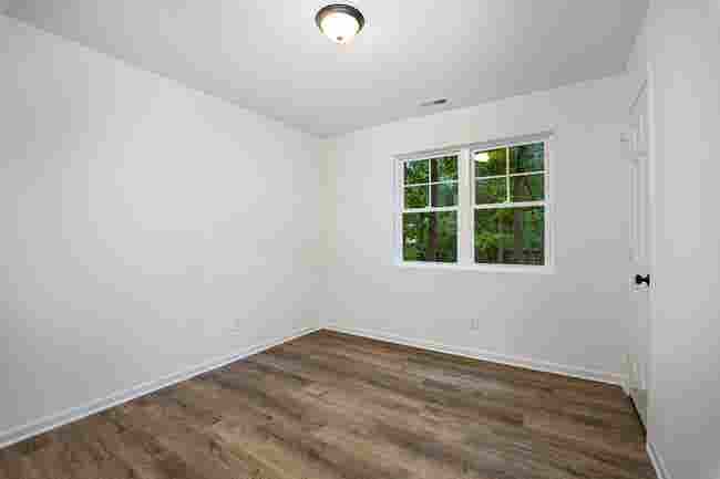 5 BR in Cary