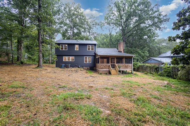 5 BR in Cary