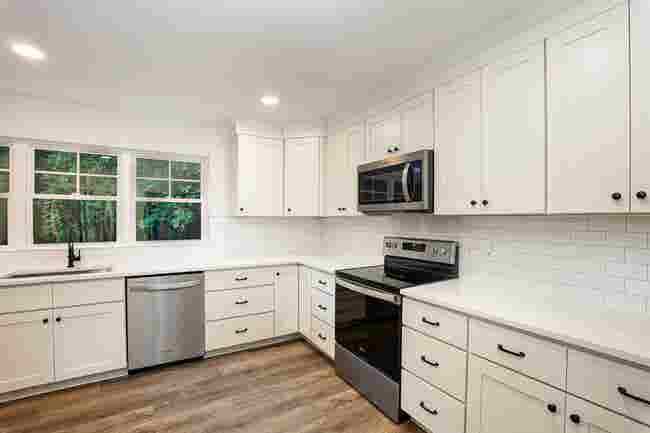 5 BR in Cary