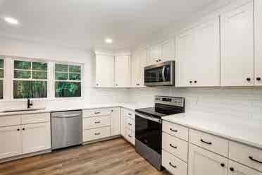 5 BR in Cary