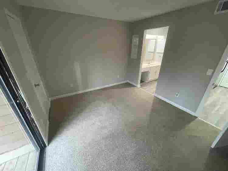 2 BR in Charlotte