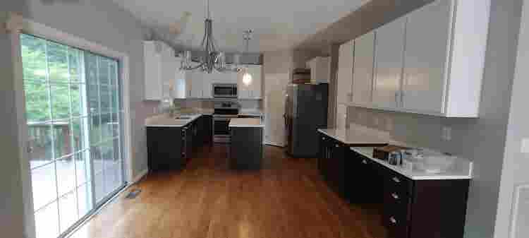 6 BR in Apex