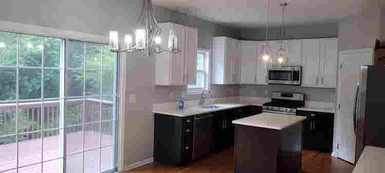 6 BR in Apex