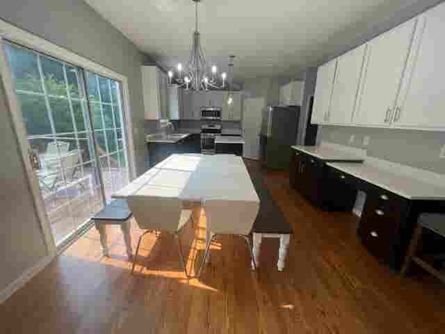 6 BR in Apex