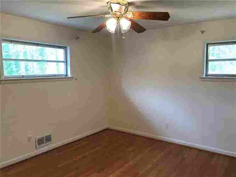 5 BR in Smyrna