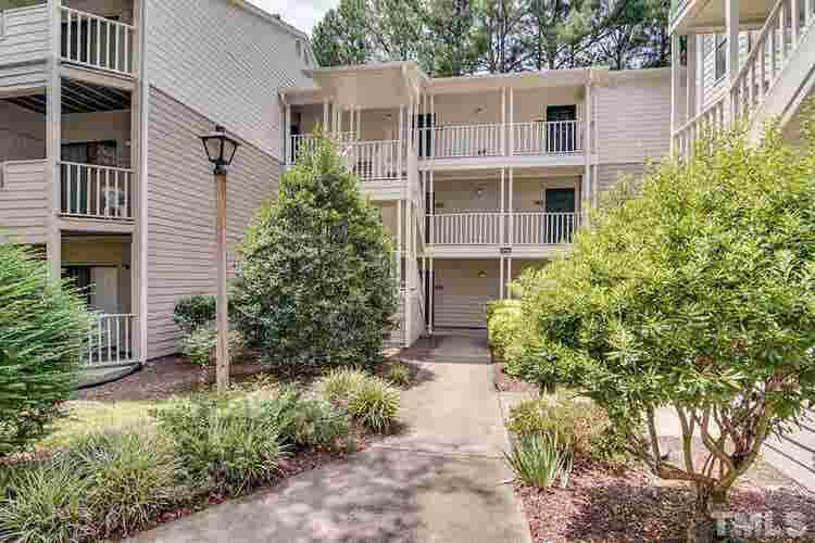 2 BR in Durham