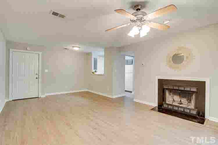 2 BR in Durham