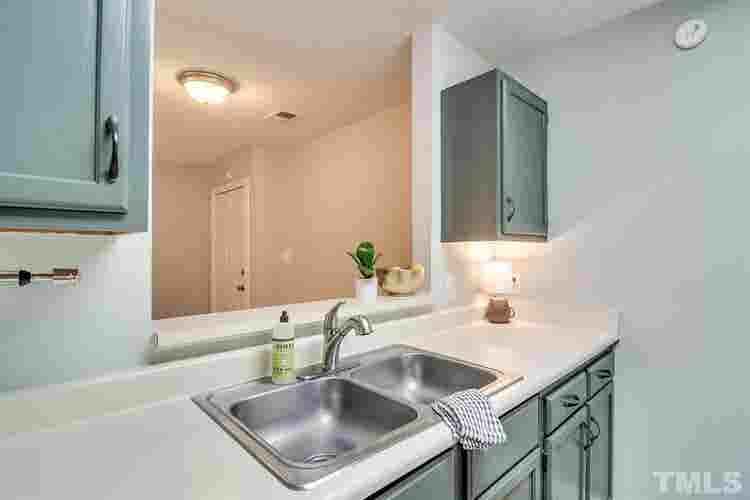 2 BR in Durham