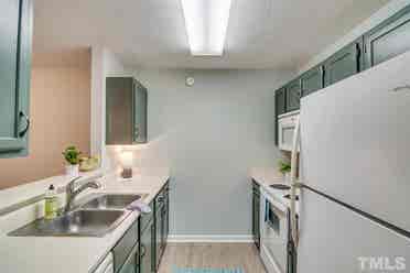 2 BR in Durham