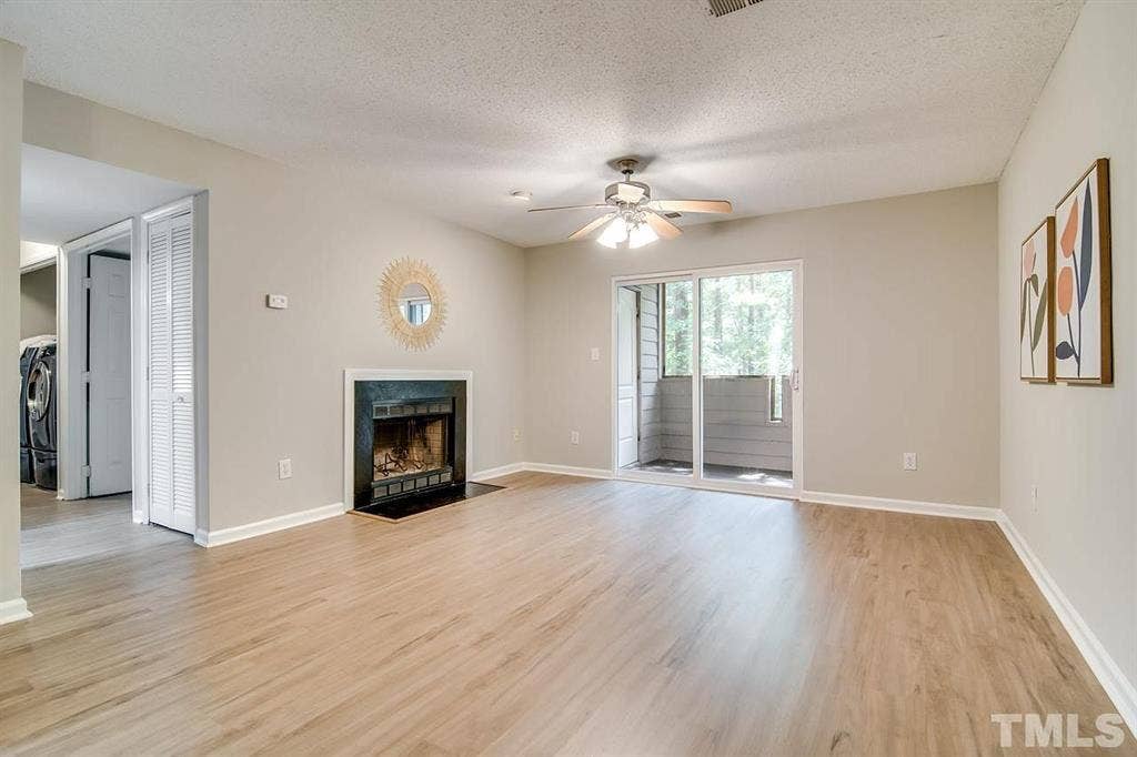 2 BR in Durham