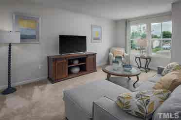 4 BR in Durham