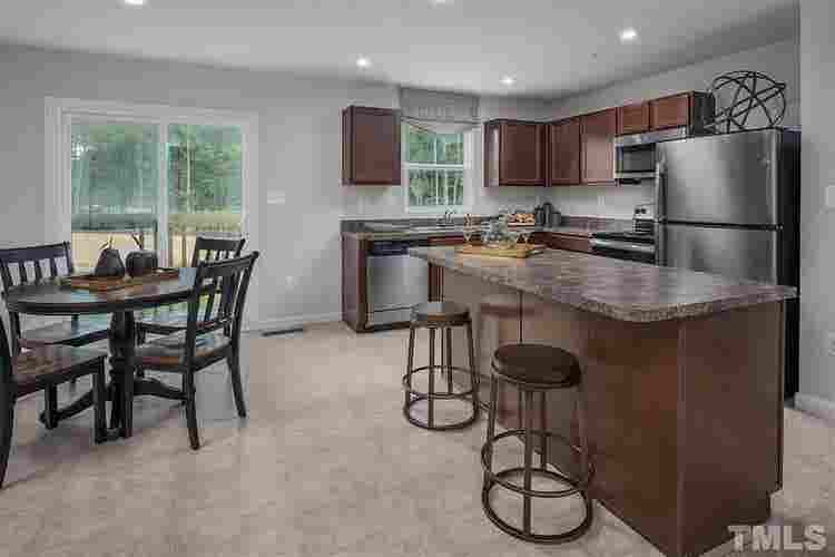 4 BR in Durham
