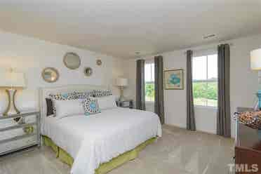 4 BR in Durham