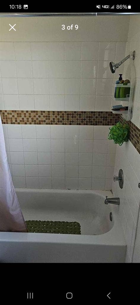 Seeking roommate , in La Mesa