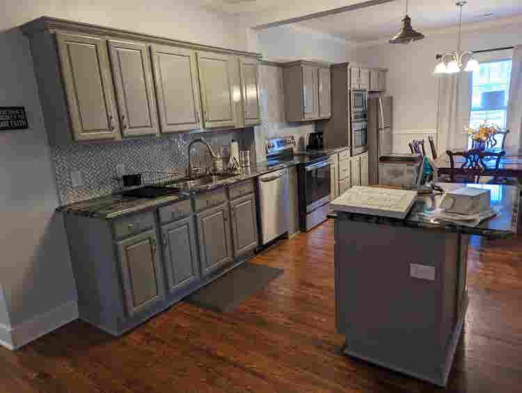 4 BR in Charlotte