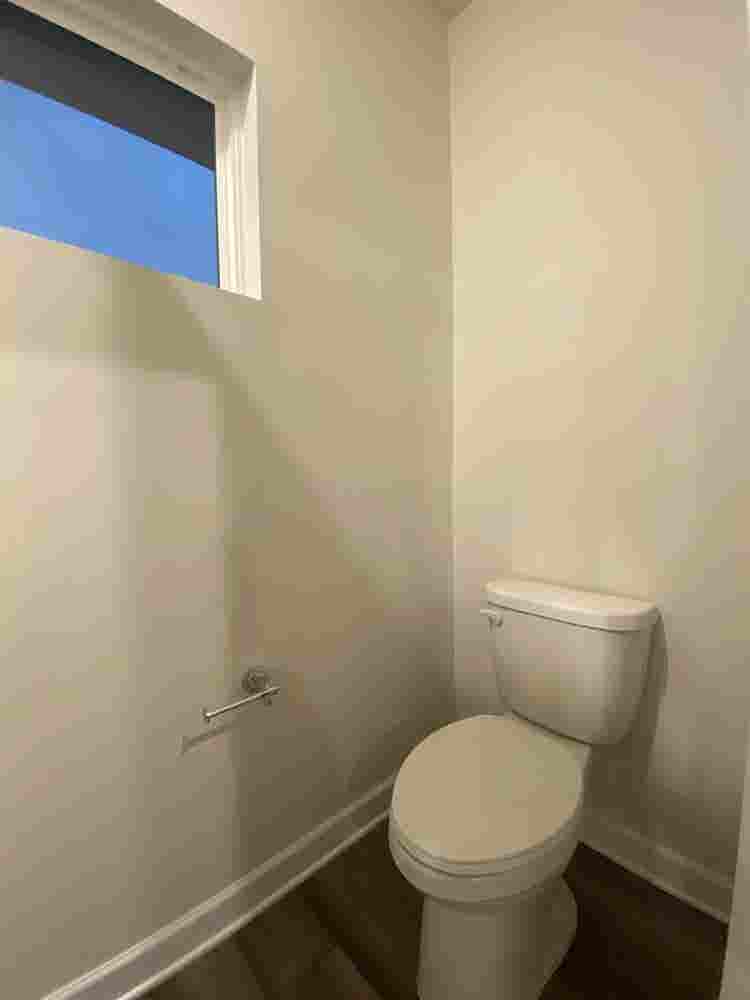 4 BR in Charlotte