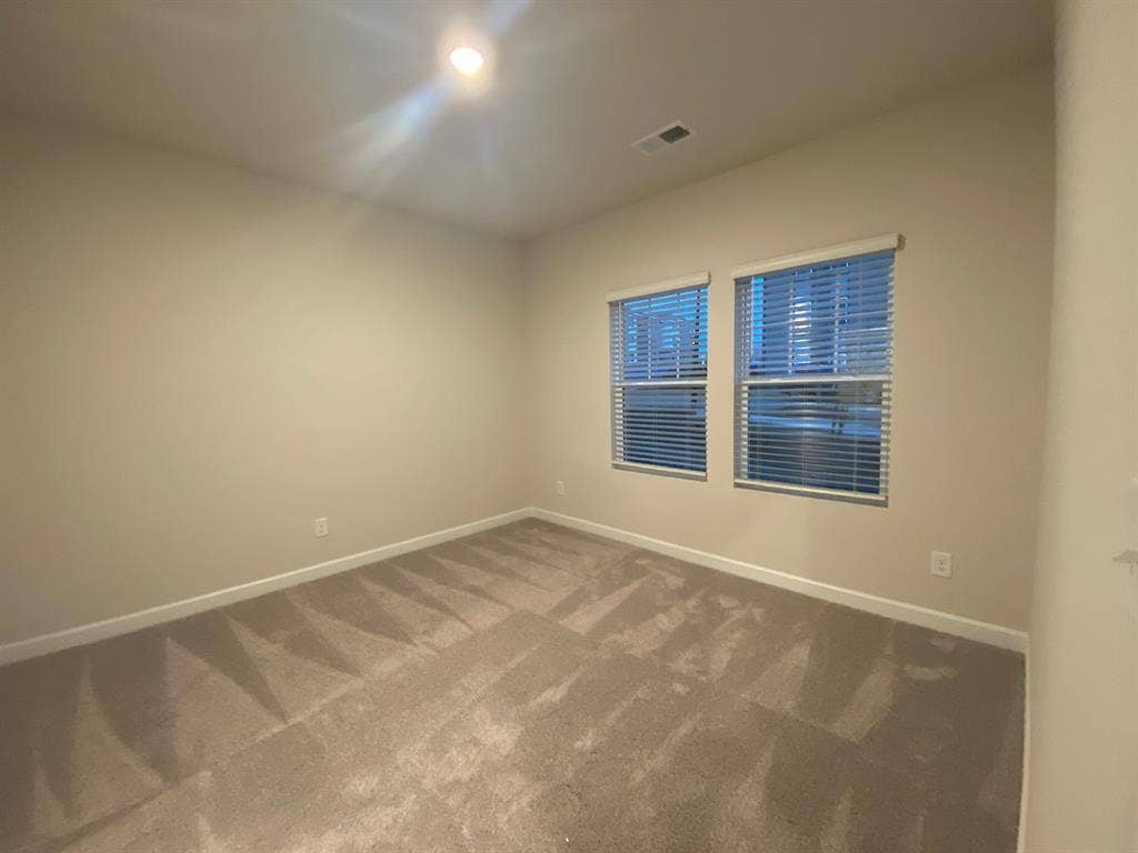 4 BR in Charlotte