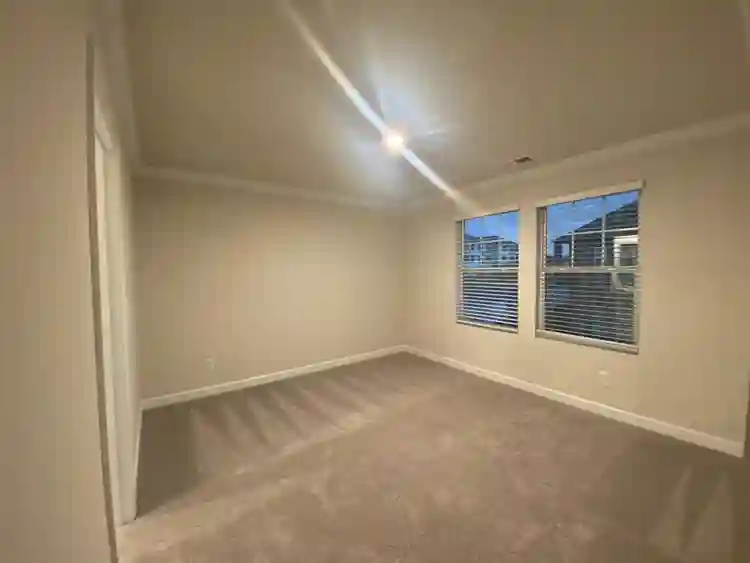 4 BR in Charlotte