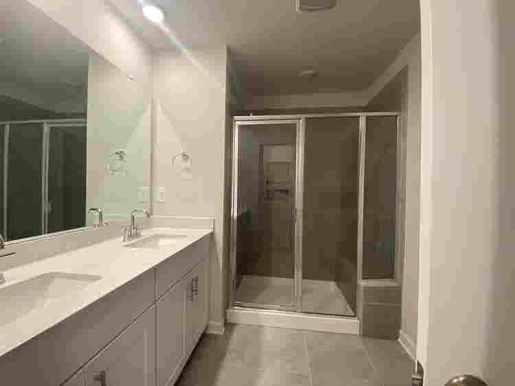 4 BR in Charlotte