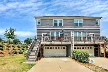 4 BR in Charlotte