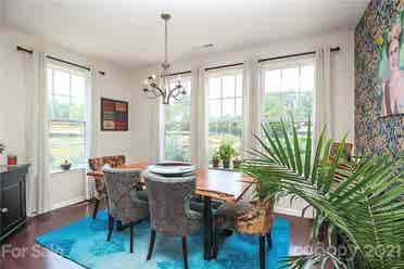 4 BR in Charlotte