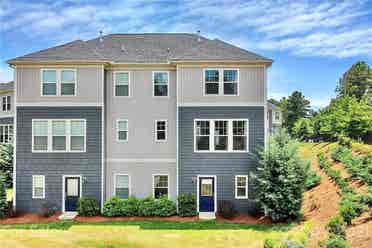 4 BR in Charlotte