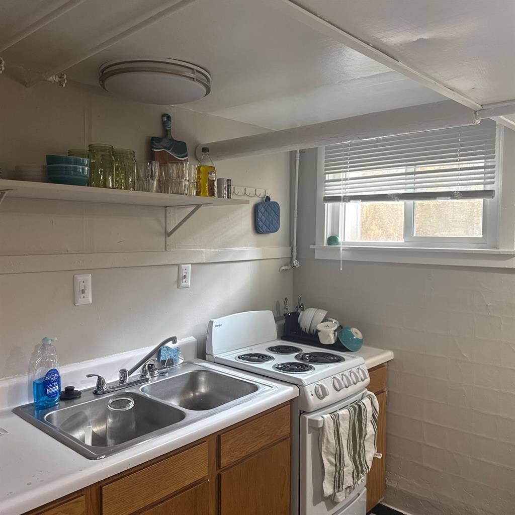 Furnished bedroom downtown
