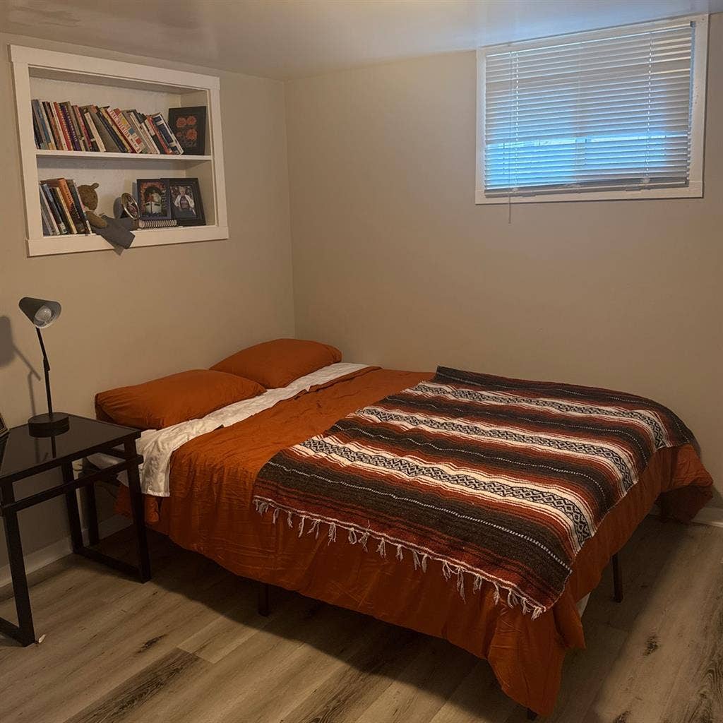 Furnished bedroom downtown