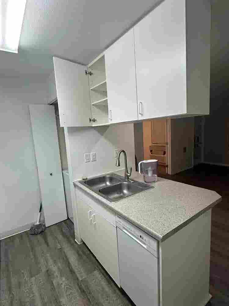 B APT CHEAP PRICE DOWNTOWN BOISE