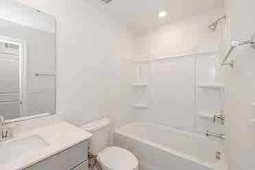 4 BR in Charlotte
