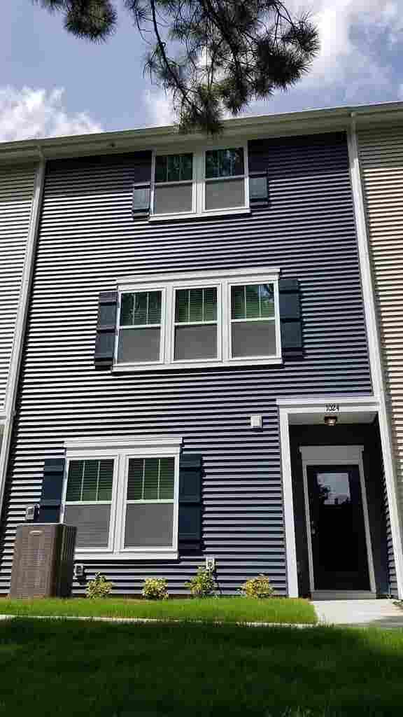 3 BR in Charlotte