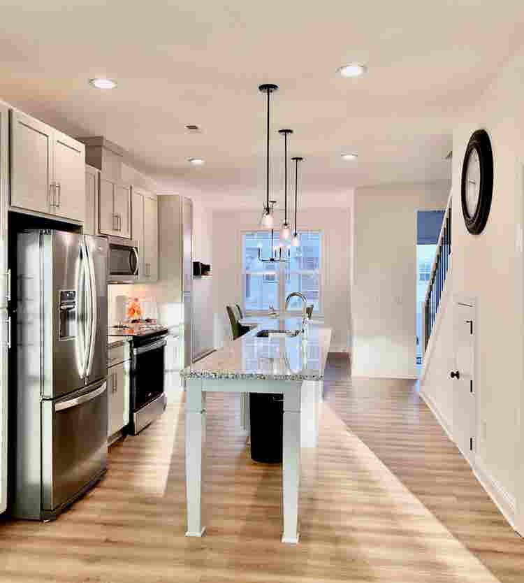 4 BR in Raleigh