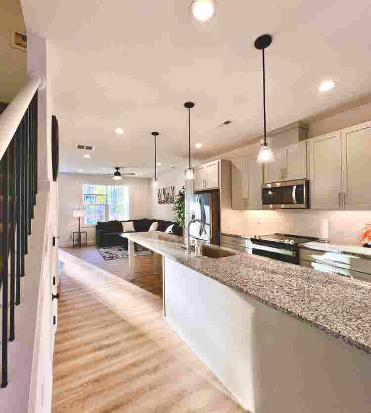 4 BR in Raleigh