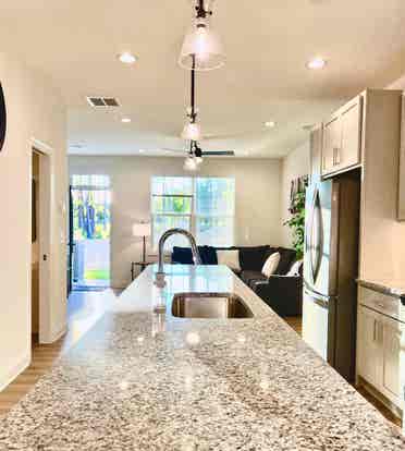 4 BR in Raleigh