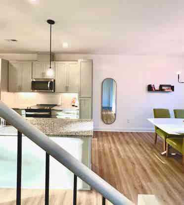 4 BR in Raleigh