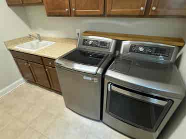 4 BR in Apex